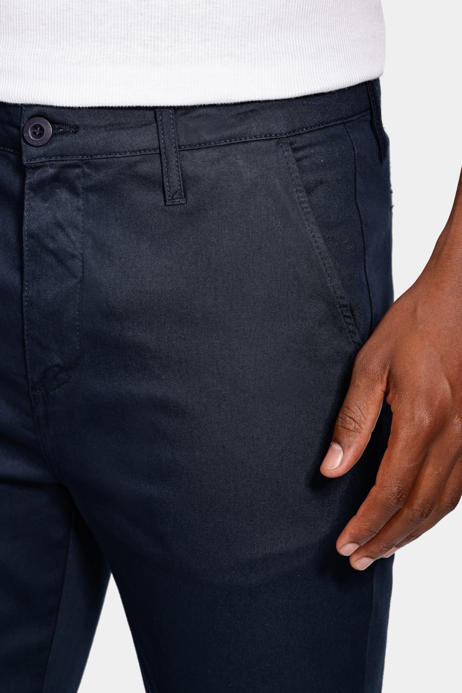 Calça Color Chino Clássica Marinho — foto 3 de 6