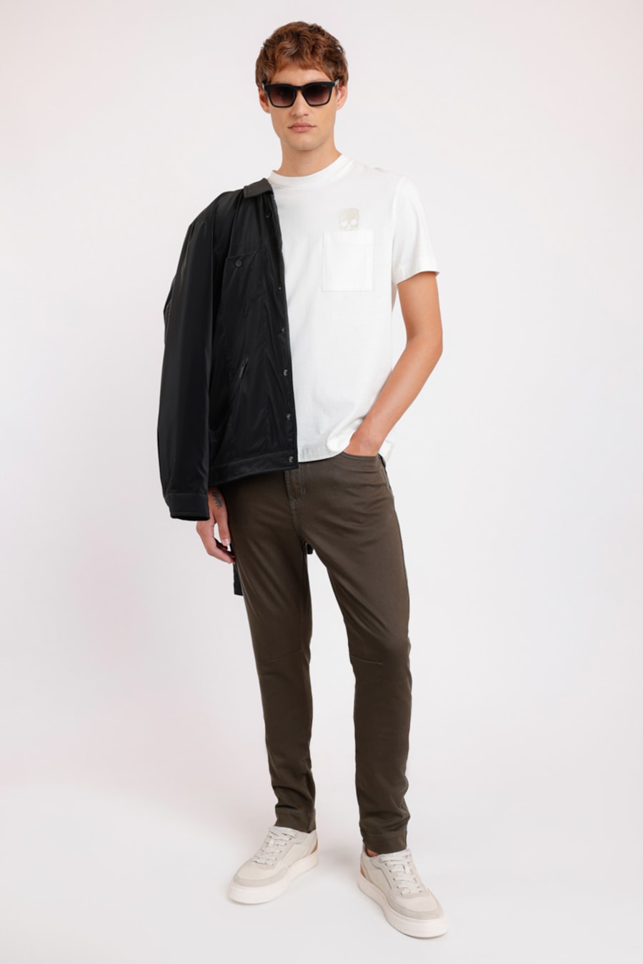 Calça Color Skinny Colab Alexandre Herchcovitch Verde Militar — foto 2 de 5