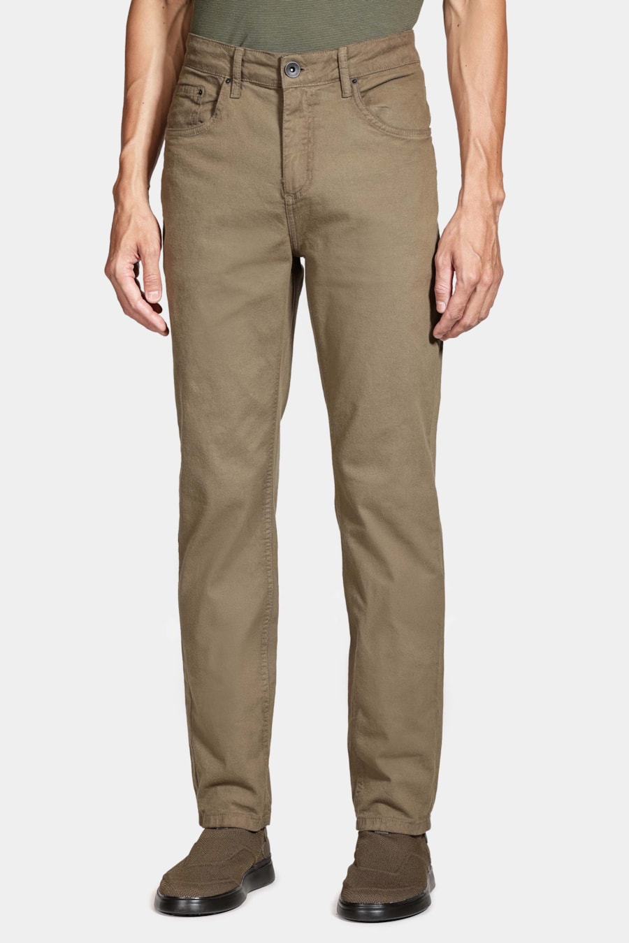 Calça Color Slim Canvas Verde Militar — foto 1 de 5