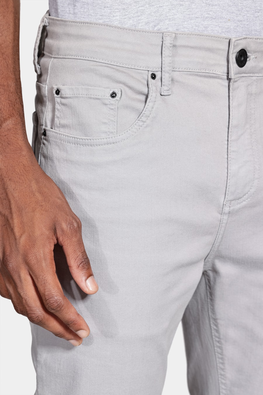 Calça Color Slim Flex And Dry Cinza Prata — foto 3 de 5