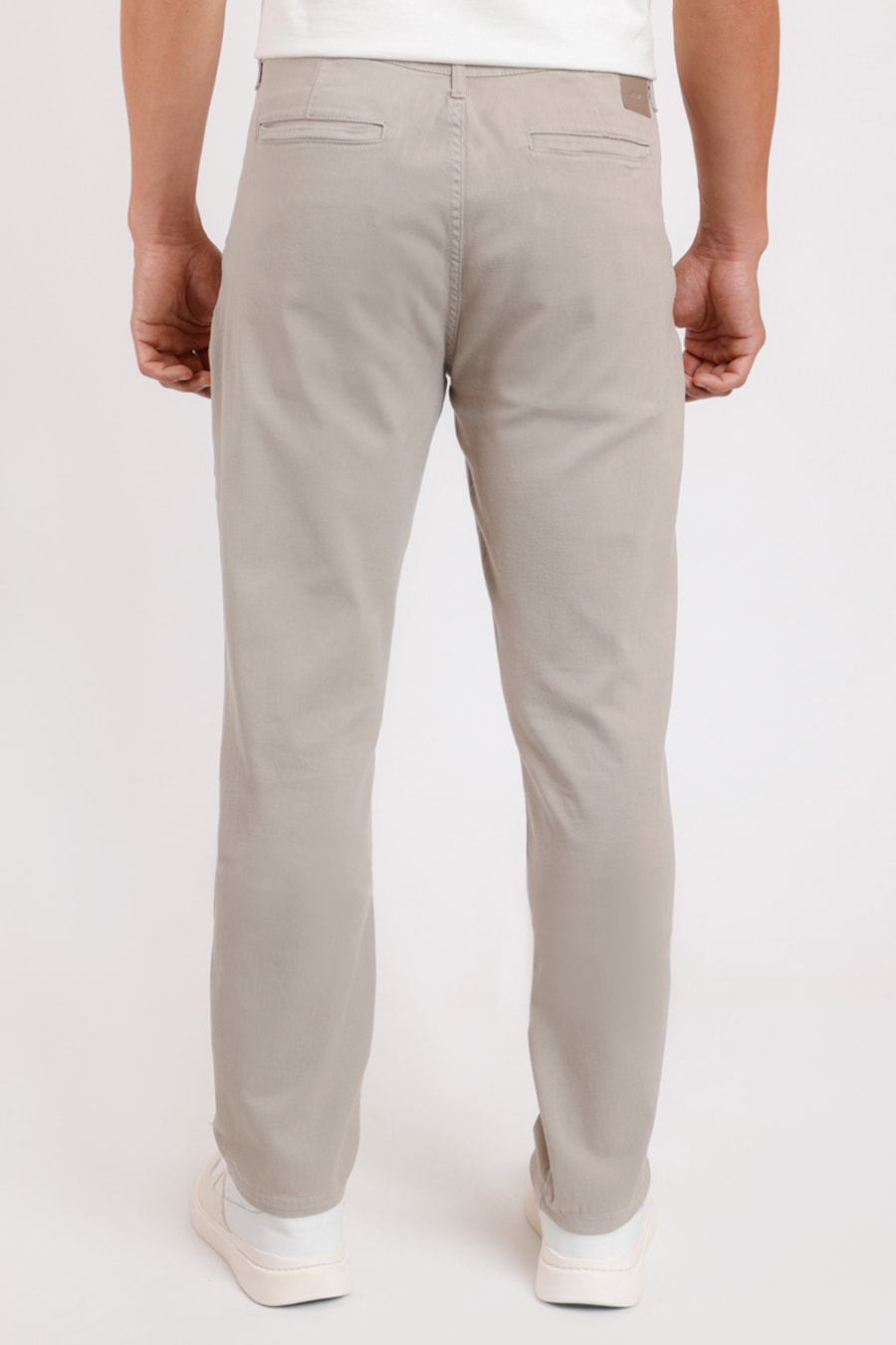 Calça Color Slim Tinturada Básica Cáqui — foto 3 de 3