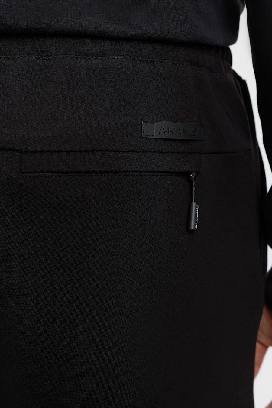 Calça de Malha Cós Elástico Preto — foto 3 de 4