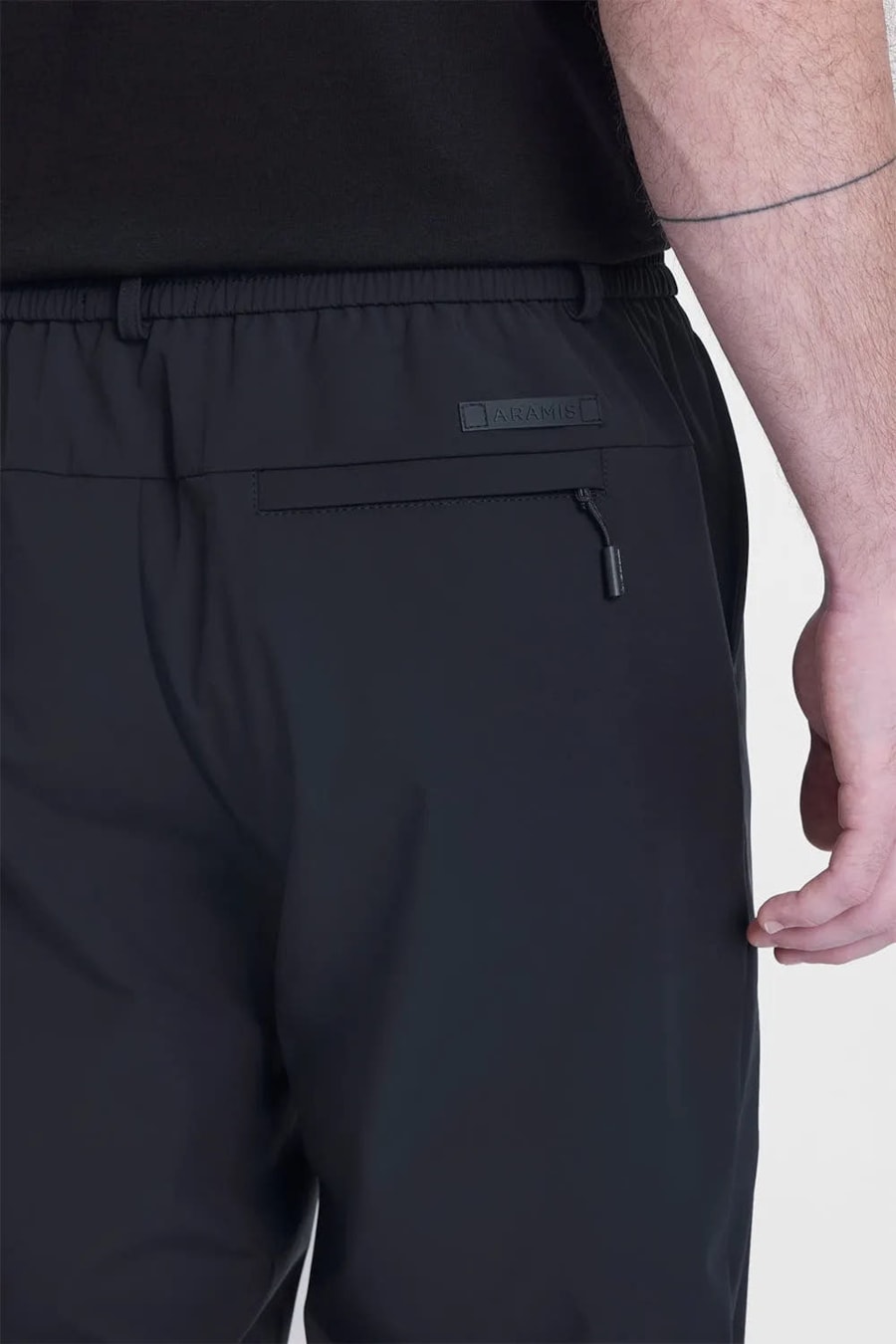 Calça de Nylon Cós Elastico Preto — foto 4 de 5