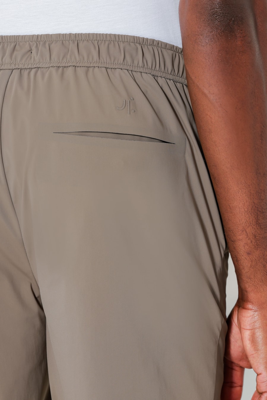 Calça Hiperflex Bolso Magnético Cáqui — foto 4 de 6