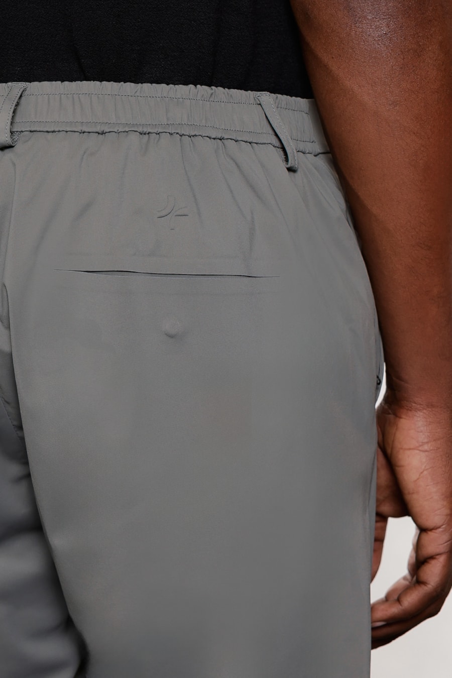 Calça Hiperflex Bolso Magnético Cinza Escuro — foto 4 de 6