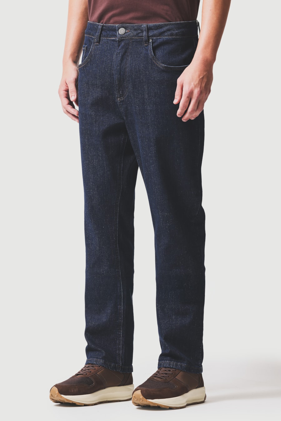Calça Jeans Regular Amaciada Azul Escuro — foto 1 de 6