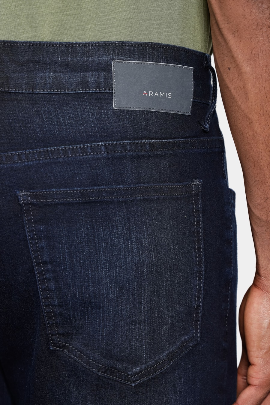 Calça Jeans Regular Azul Escuro — foto 4 de 6
