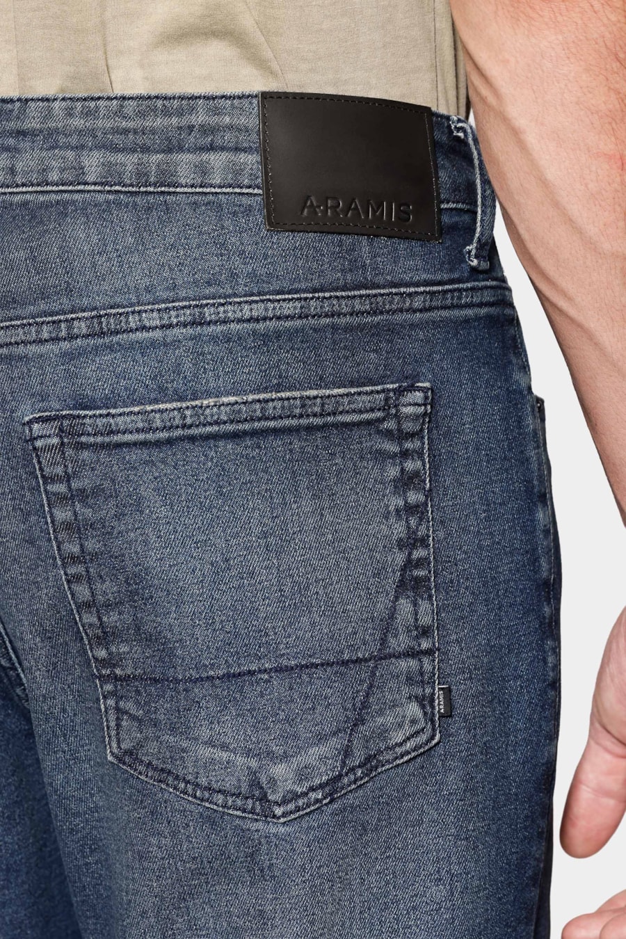 Calça Jeans Regular Blue Stone Azul Escuro — foto 4 de 6