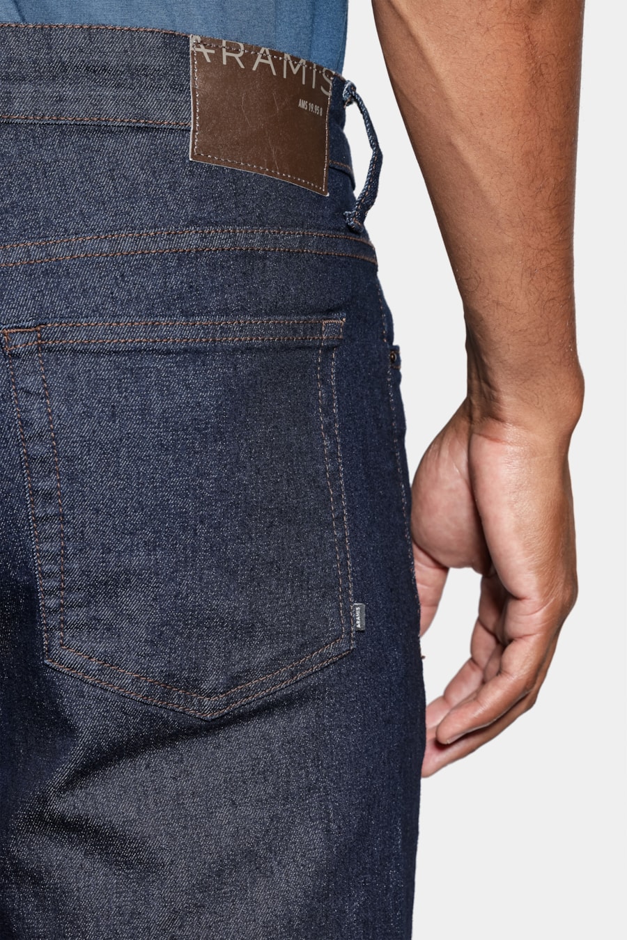 Calça Jeans Regular Especial Blue Azul Escuro — foto 4 de 5