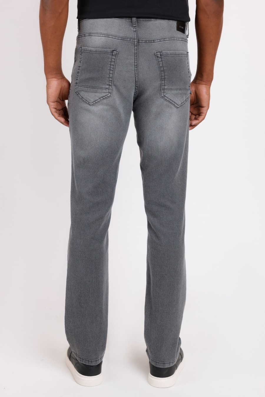 Calça Jeans Regular Intense Stonado Preto — foto 3 de 3