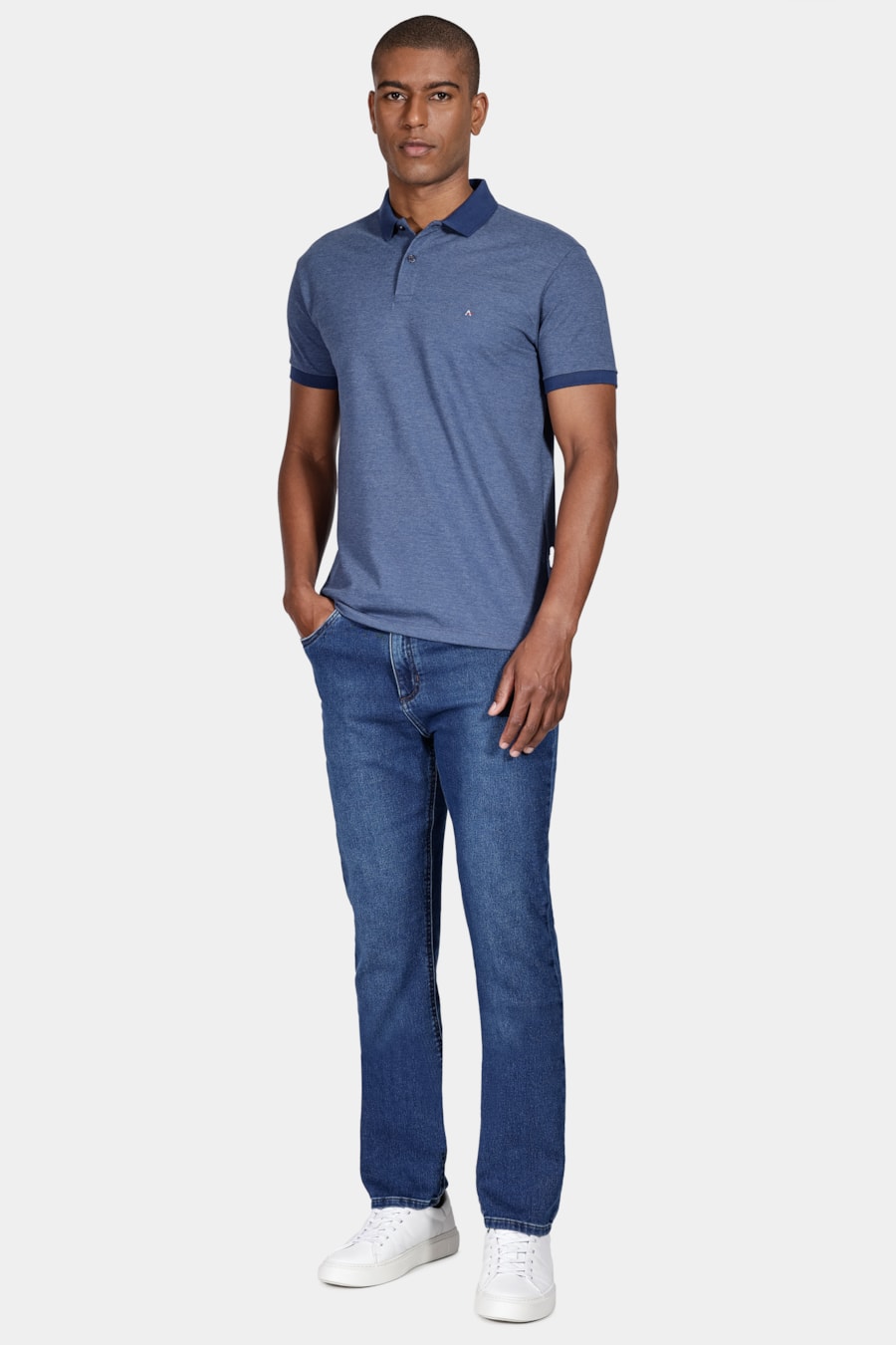 Calça Jeans Regular Used Azul Escuro — foto 2 de 5