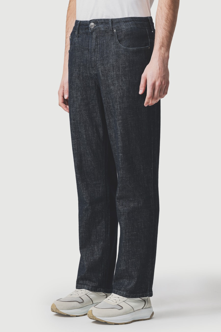 Calça Jeans Reta Amaciada Azul Escuro — foto 1 de 6