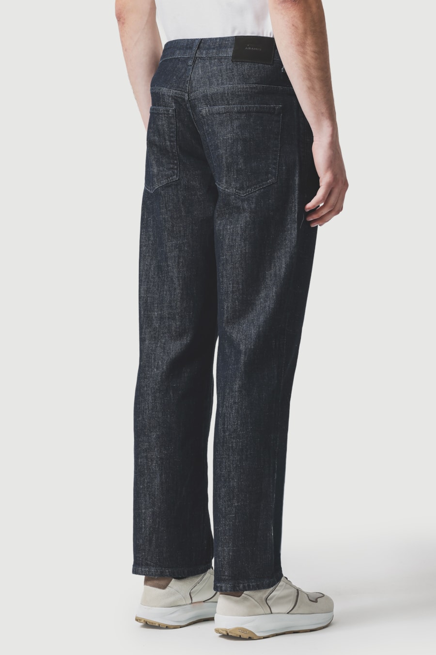 Calça Jeans Reta Amaciada Azul Escuro — foto 5 de 6