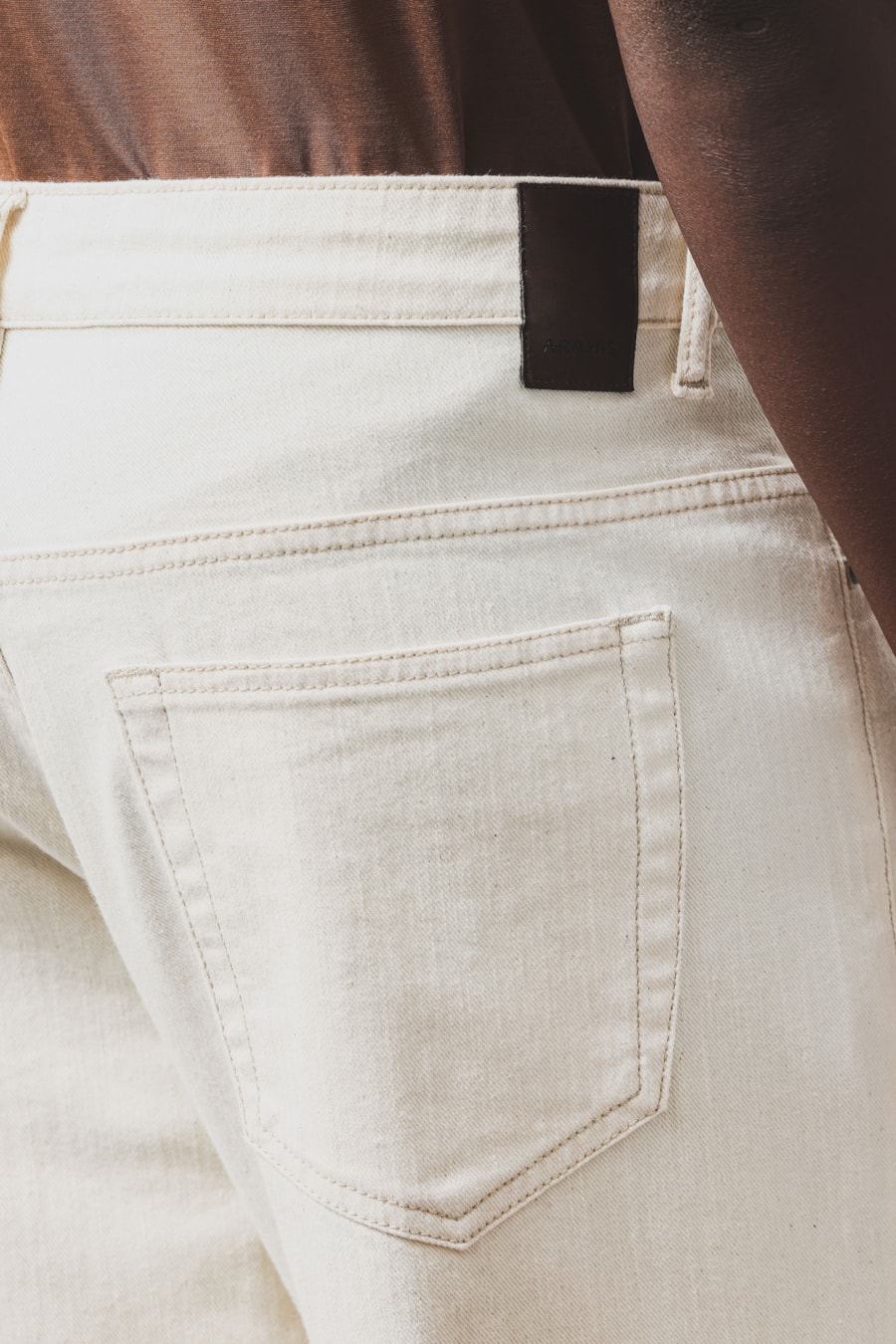 Calça Jeans Reta Off Off White — foto 4 de 6