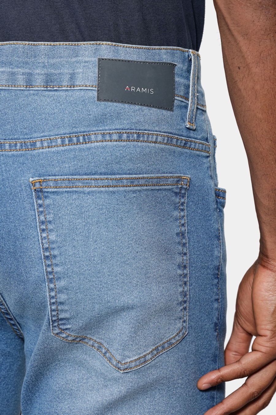 Calça Jeans Slim Azul Claro — foto 4 de 5