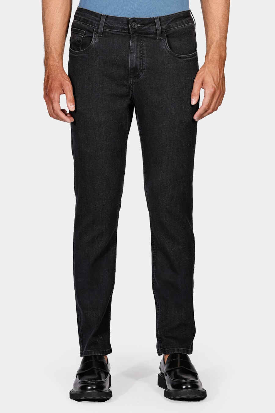 Calça Jeans Slim Básica Black Out | Não Podemos Vender No Ecomm Preto — foto 1 de 5