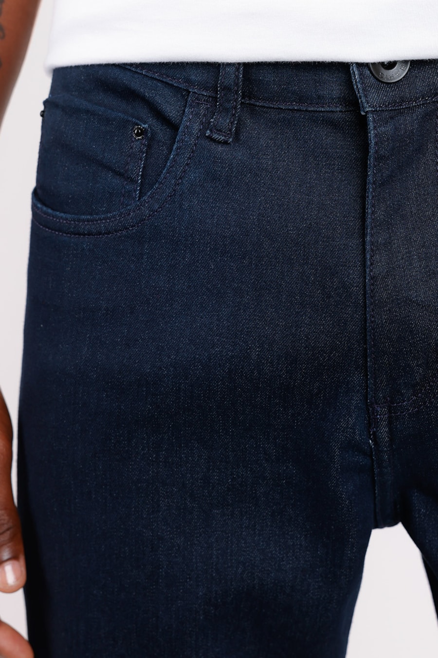 Calça Jeans Slim Blue Black Azul Escuro — foto 1 de 3