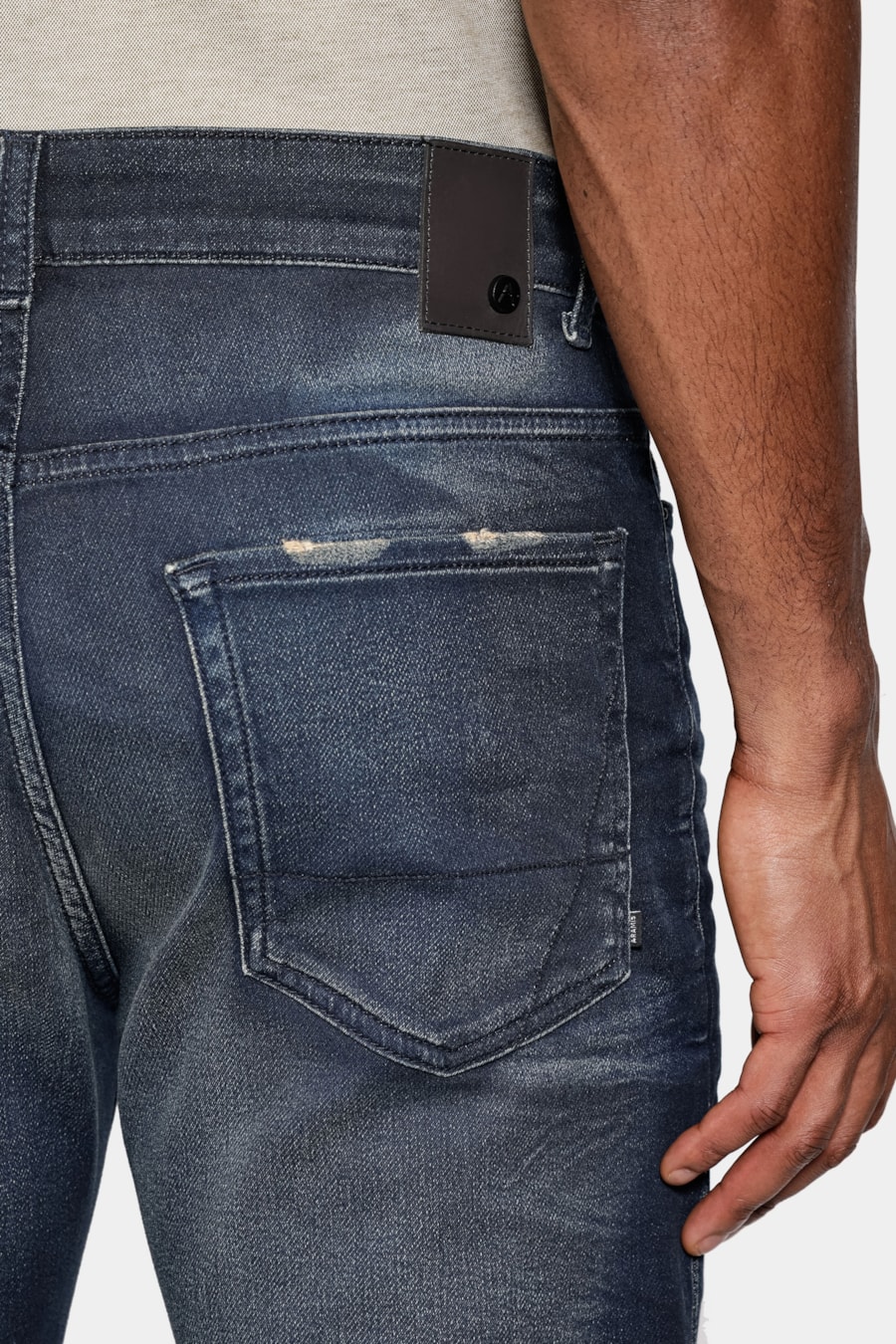 Calça Jeans Slim Comfort Jateada Azul Escuro — foto 4 de 6