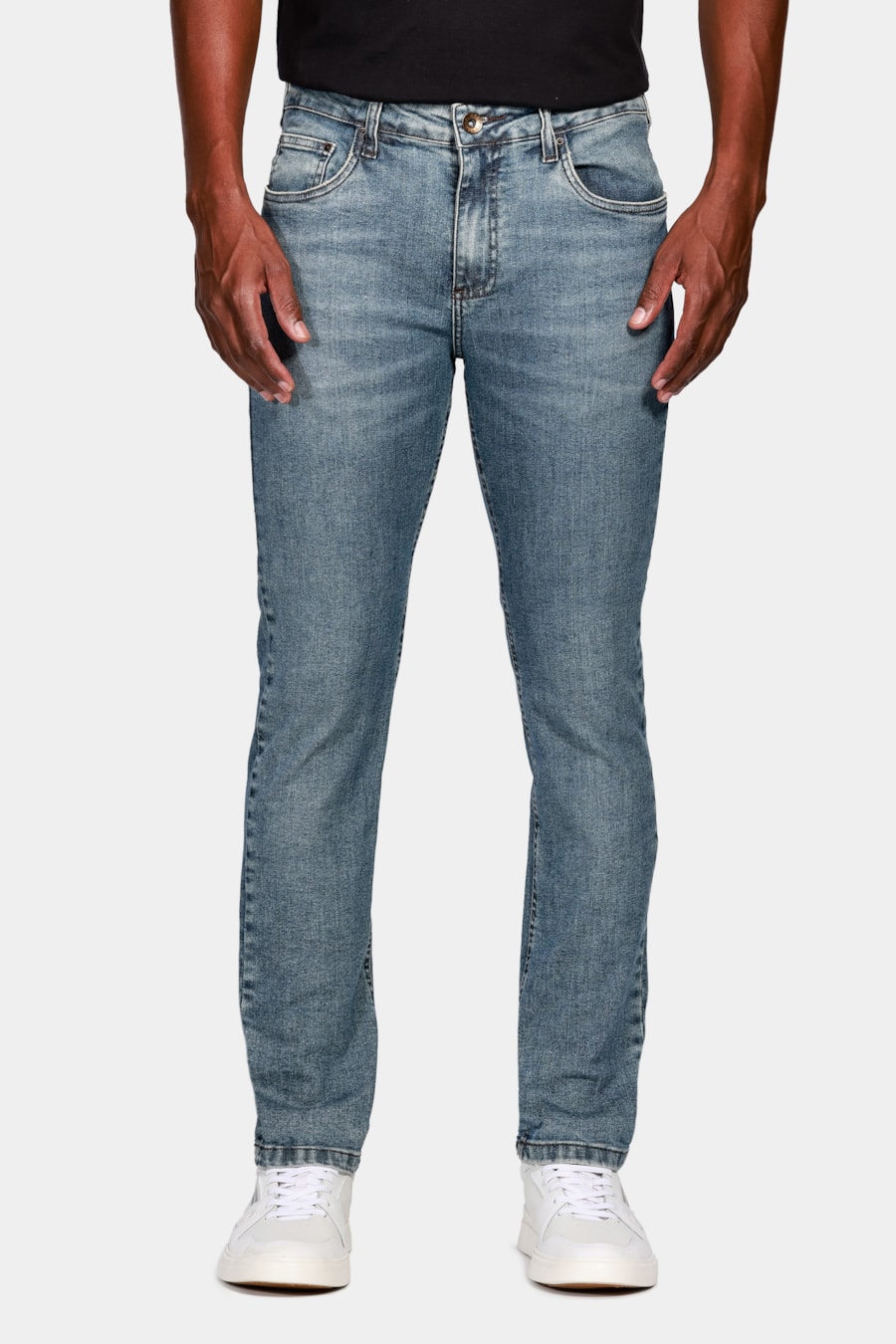 Calça Jeans Slim Escura Estonada Azul Escuro — foto 1 de 5