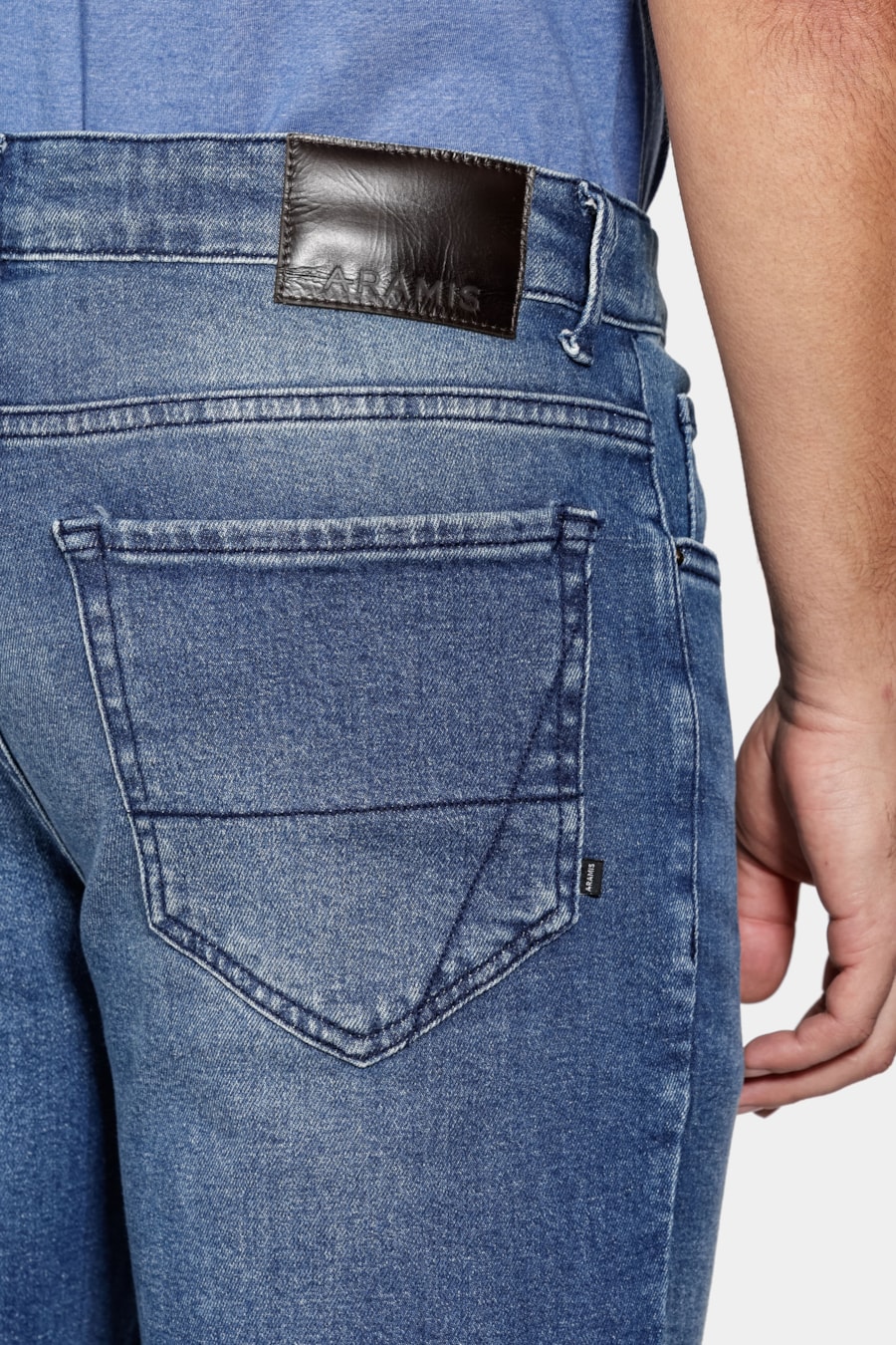 Calça Jeans Slim Medium Stone Wash Azul Medio — foto 4 de 6