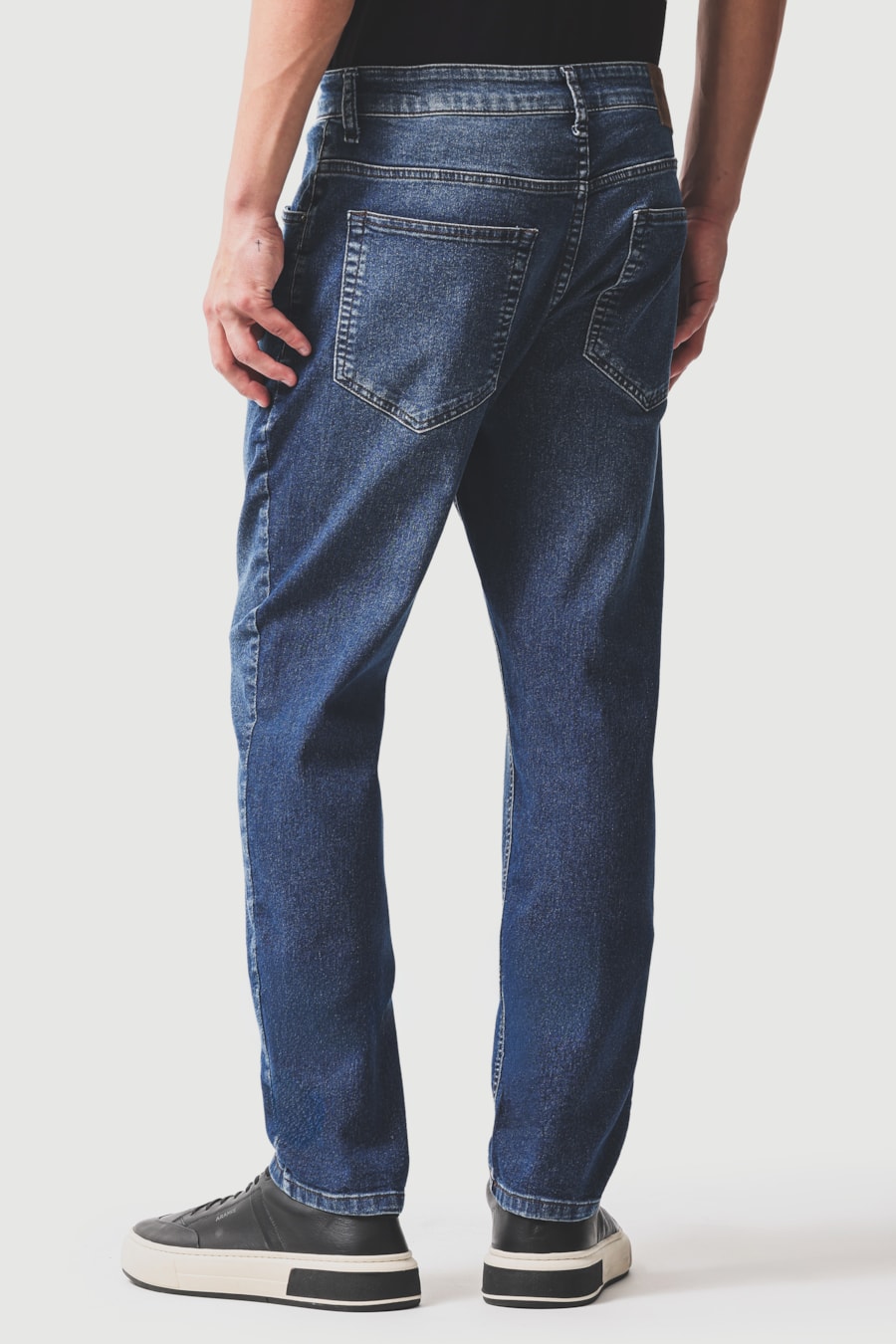 Calça Jeans Slim Repreve Azul Escuro — foto 4 de 5