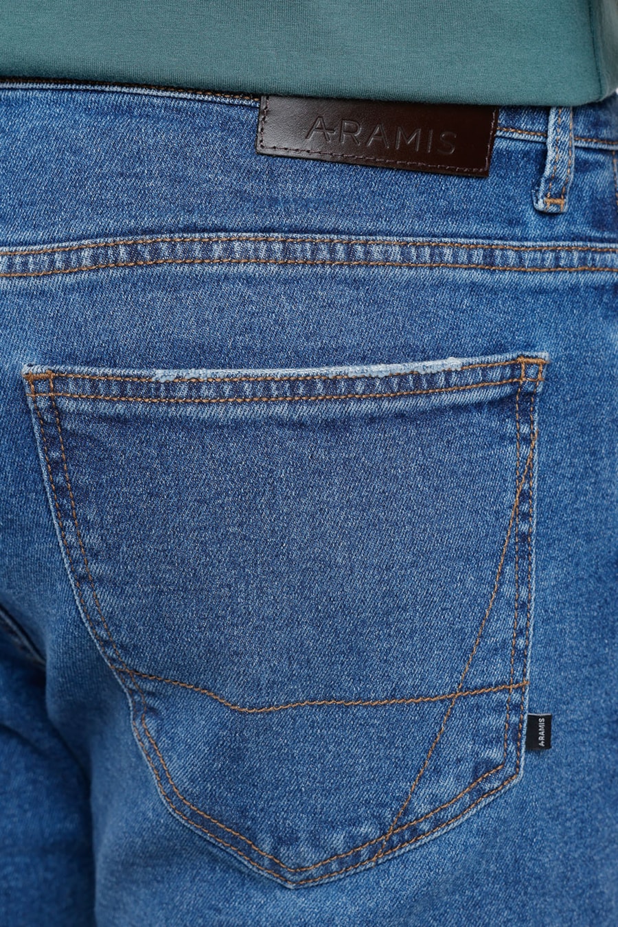 Calça Jeans Slim Stonada Dirty Azul Médio — foto 2 de 3