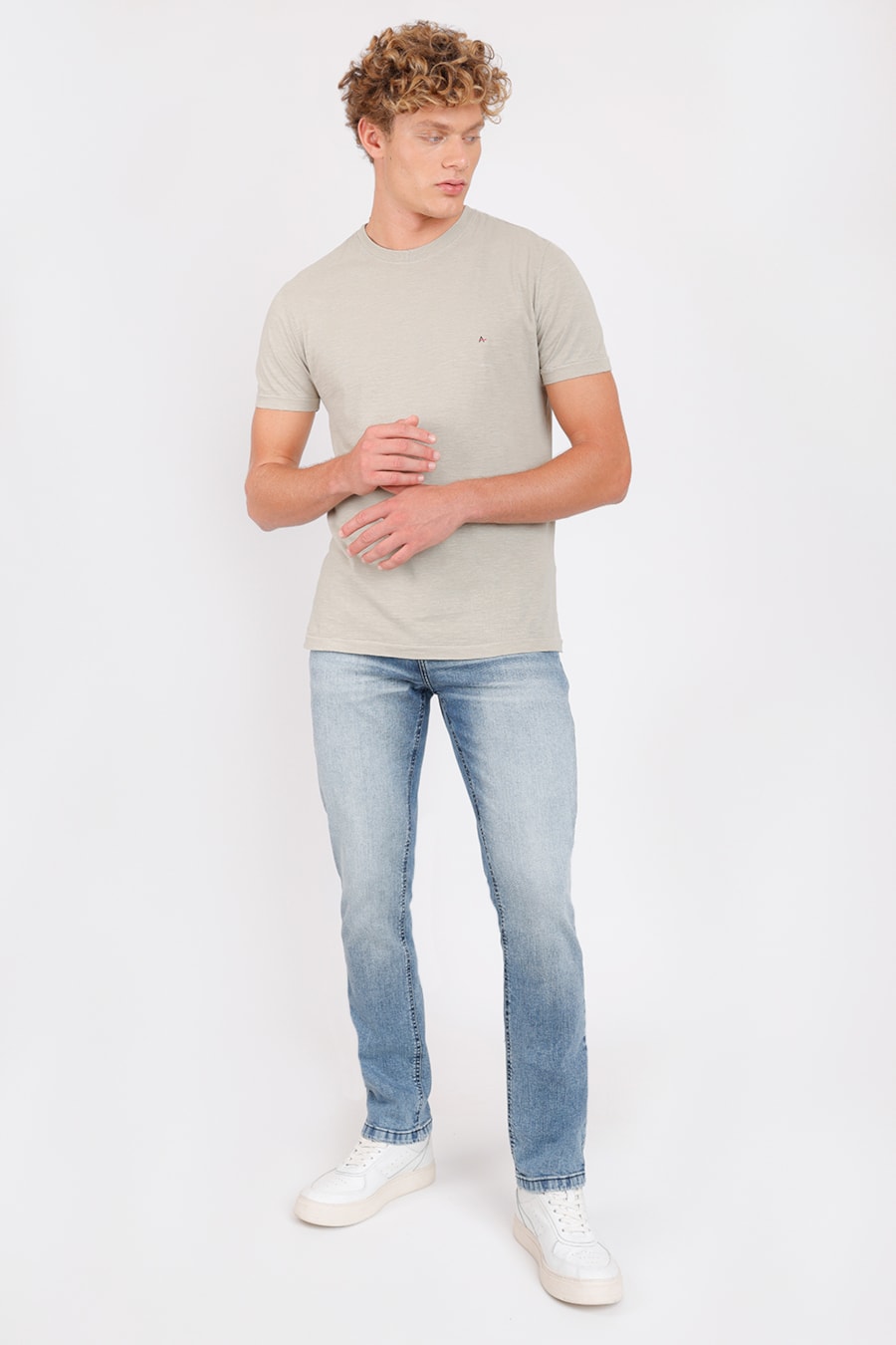 Calça Jeans Slim Vintage Liocel Azul Claro — foto 2 de 5