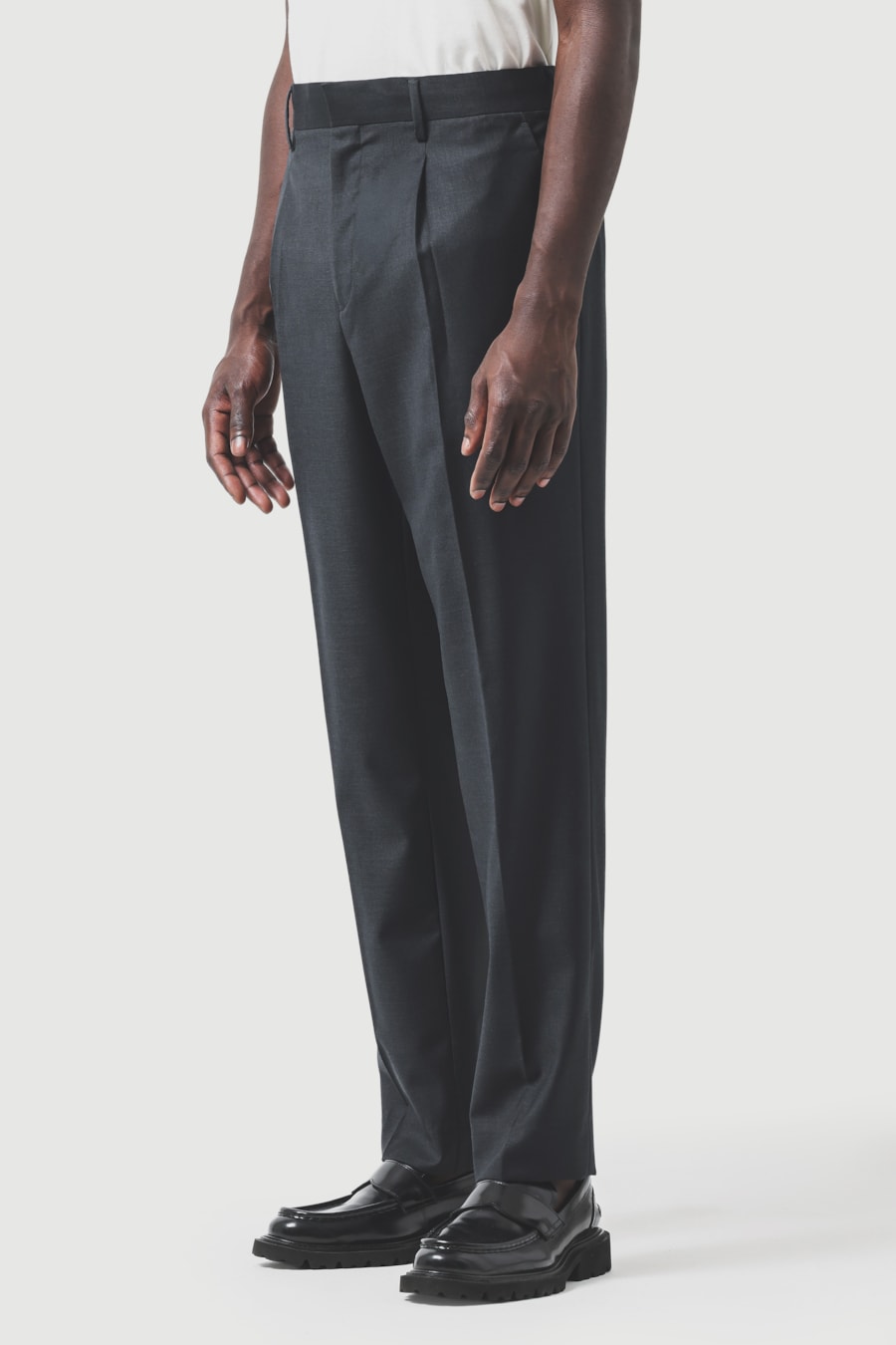 Calça Lã Carrot Super 120 Cinza Grafite — foto 1 de 6