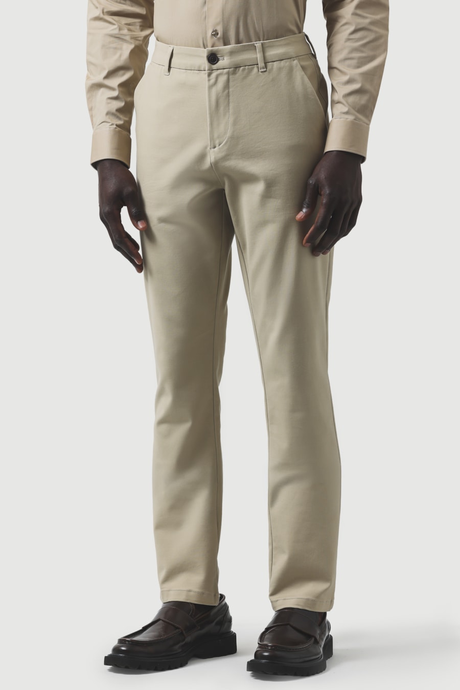 Calça New Slim Twill Classic Areia — foto 1 de 11