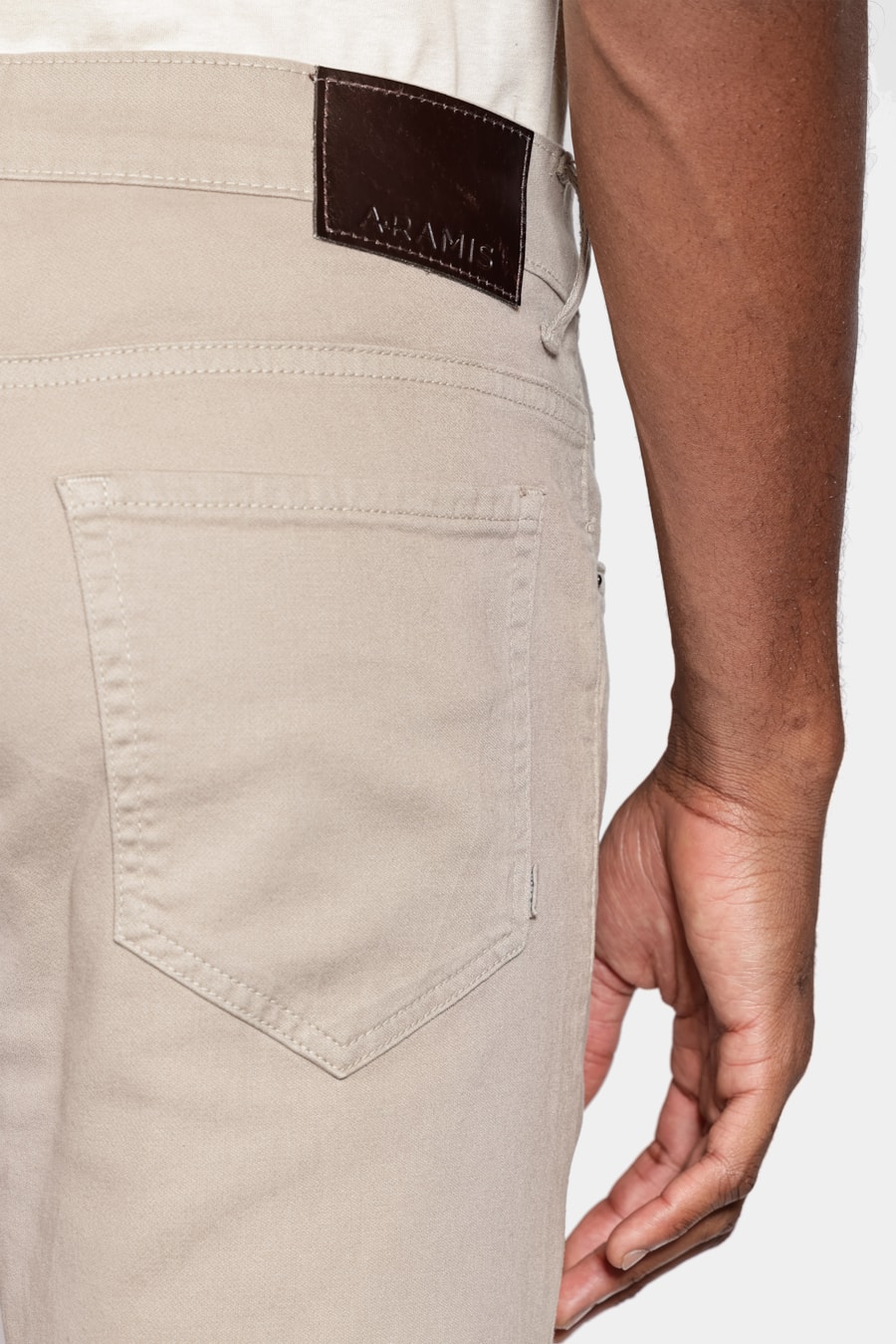 Calça Slim Moletom Color Cáqui — foto 4 de 5