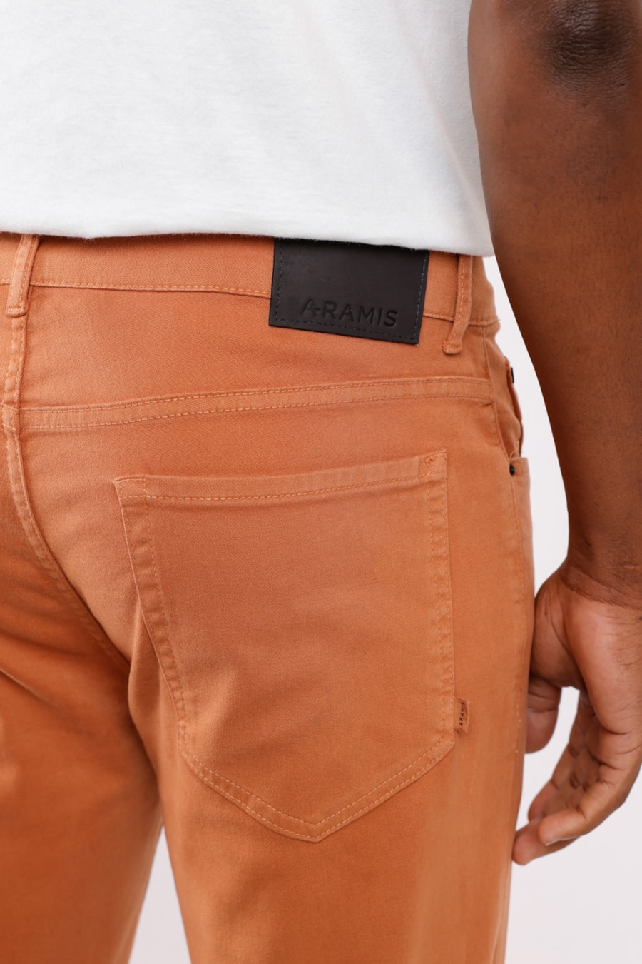 Calça Slim Moletom Color Telha — foto 2 de 3