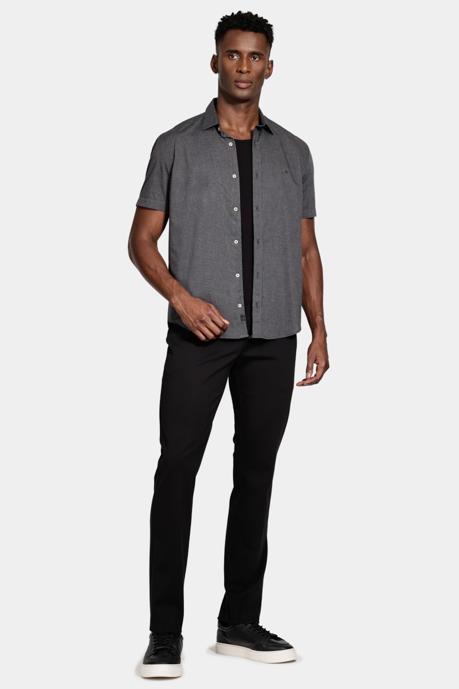 Camisa Aramis Manga Curta Modal Boa Vista Preto — foto 2 de 5