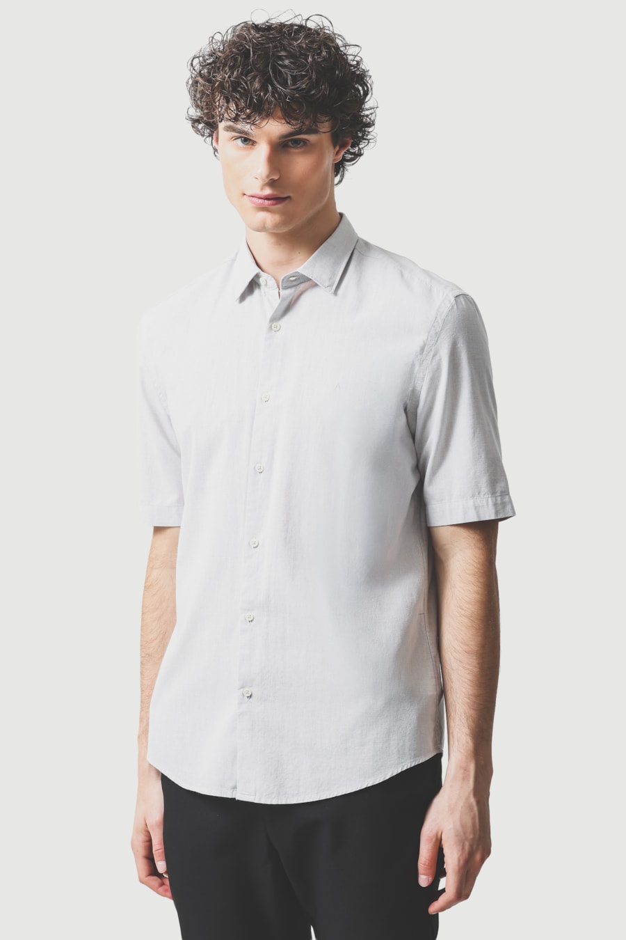 Camisa Manga Curta Algodao Modal Boa Vista Cinza Claro — foto 1 de 6