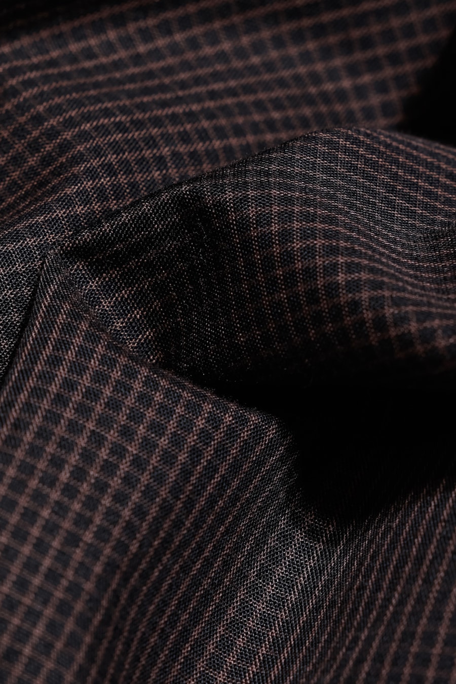 Camisa Manga Curta Micro Xadrez Preto Com Caramelo — foto 5 de 6