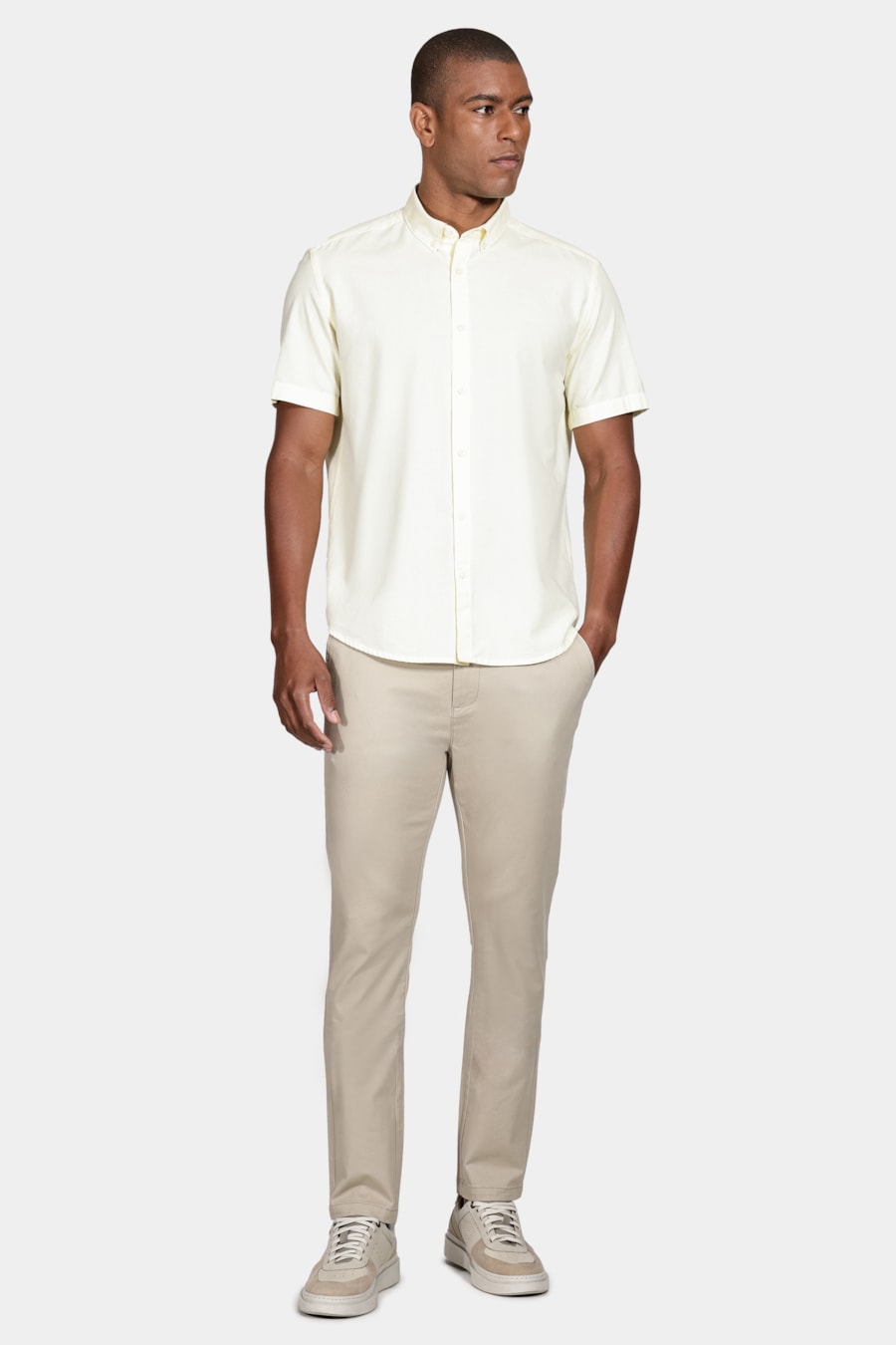 Camisa Manga Curta Move Slim Oxford Button Down Copan Amarelo Claro — foto 2 de 5