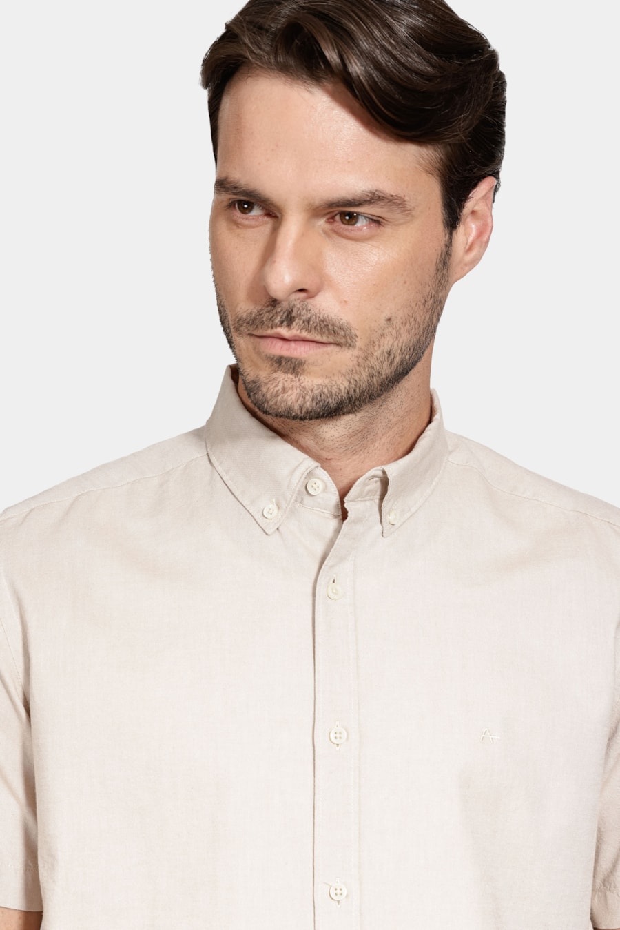 Camisa Manga Curta Oxford Areia — foto 3 de 6