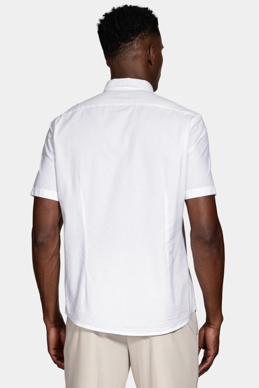 Camisa Manga Curta Oxford Branco — foto 4 de 6