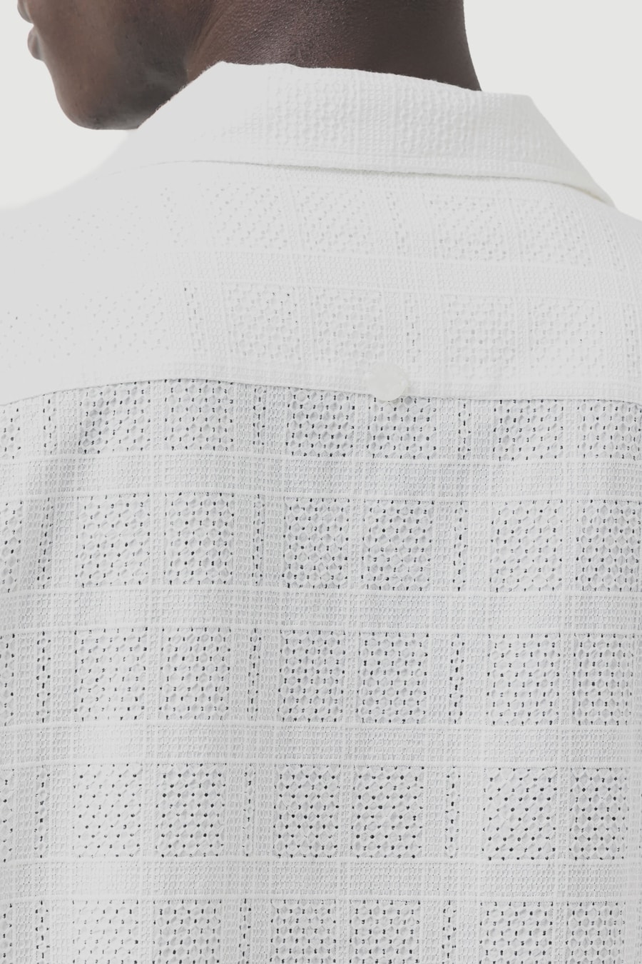 Camisa Manga Curta Regular Algodão Bordado Branco — foto 4 de 7