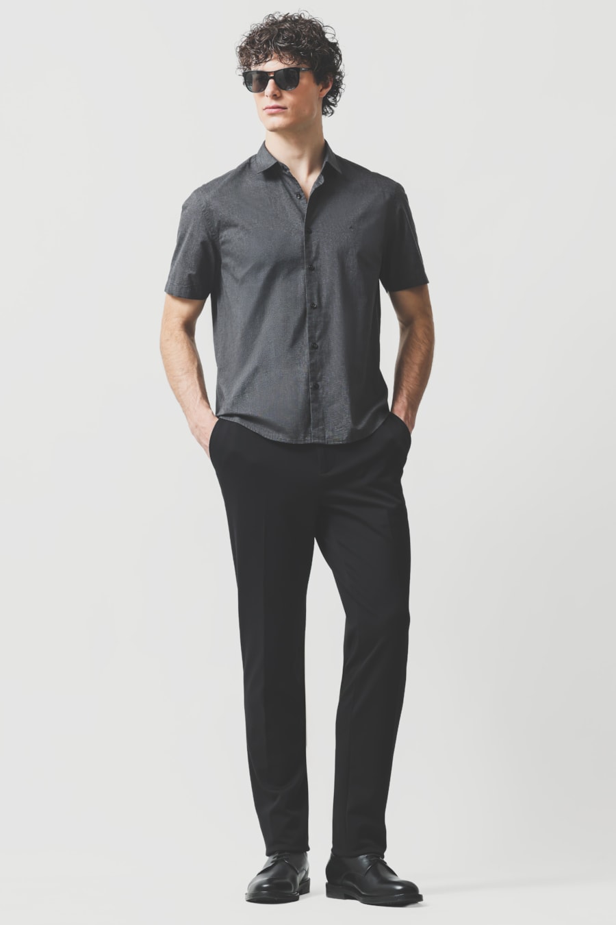 Camisa Manga Curta Regular Fil a Fil Antilia Preto — foto 2 de 6