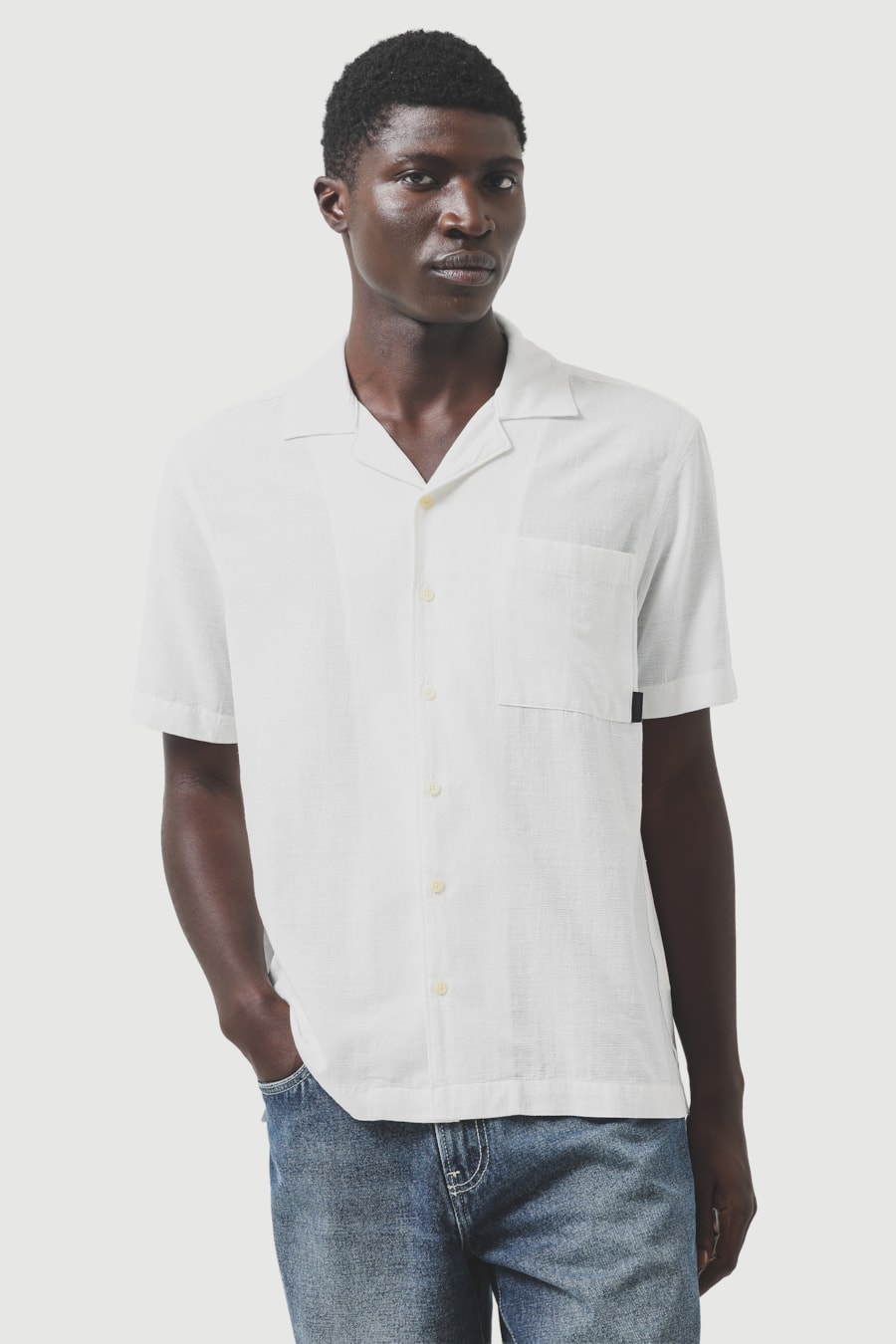 Camisa Manga Curta Regular Flamê Jacquard Off White — foto 1 de 7