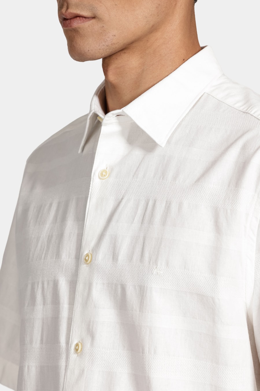 Camisa Manga Curta Regular Flamê Listrado Off White — foto 3 de 6