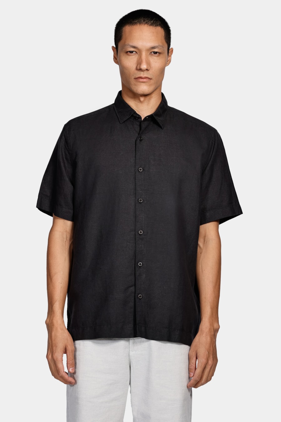 Camisa Manga Curta Regular Linho Algodão Martinelli Preto — foto 1 de 5