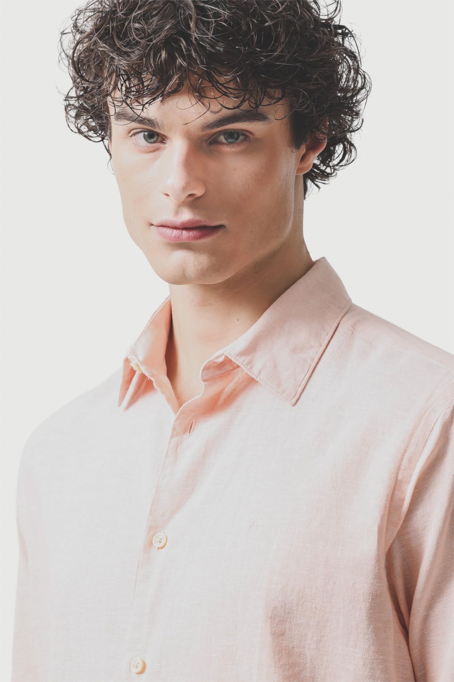 Camisa Manga Curta Regular Linho Algodao Surat Coral — foto 3 de 6