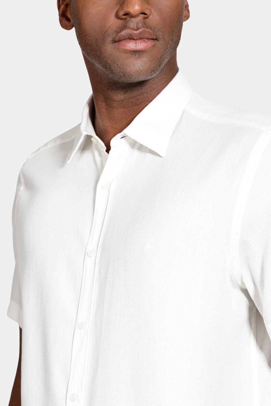 Camisa Manga Curta Regular Maquinetada Off White — foto 3 de 6