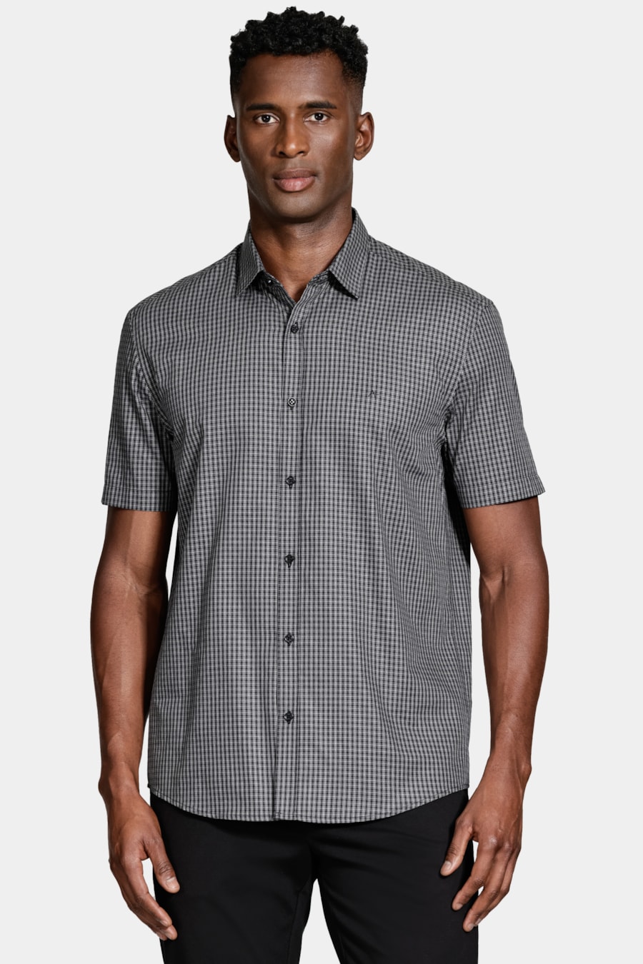 Camisa Manga Curta Regular Mini Xadrez Preto C/Cinza — foto 1 de 6