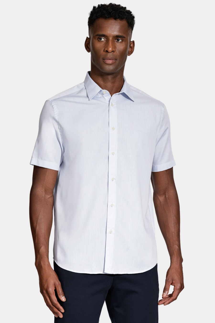 Camisa Manga Curta Regular Rajada Azul Claro — foto 1 de 6