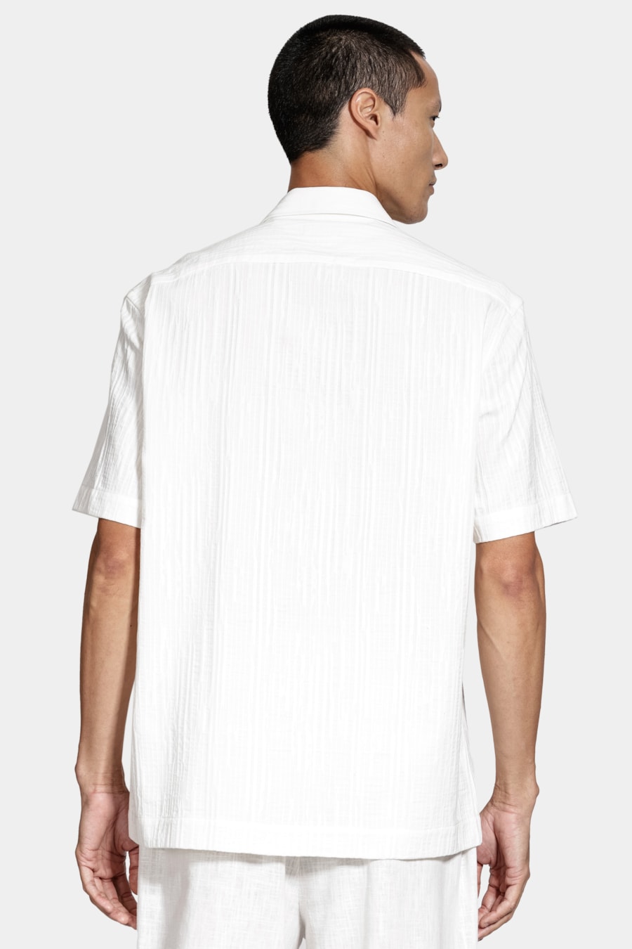 Camisa Manga Curta Regular Textura Jacquard Off White — foto 4 de 6