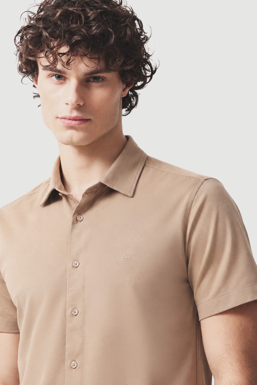 Camisa Manga Curta Slim A-70 Caqui — foto 3 de 5