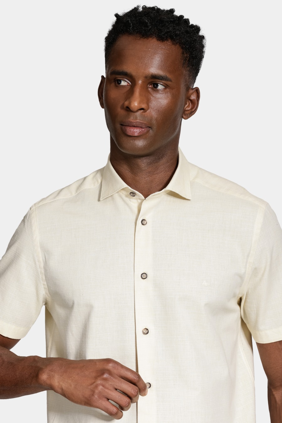 Camisa Manga Curta Slim Algodão Flame Soft Amarelo — foto 3 de 6