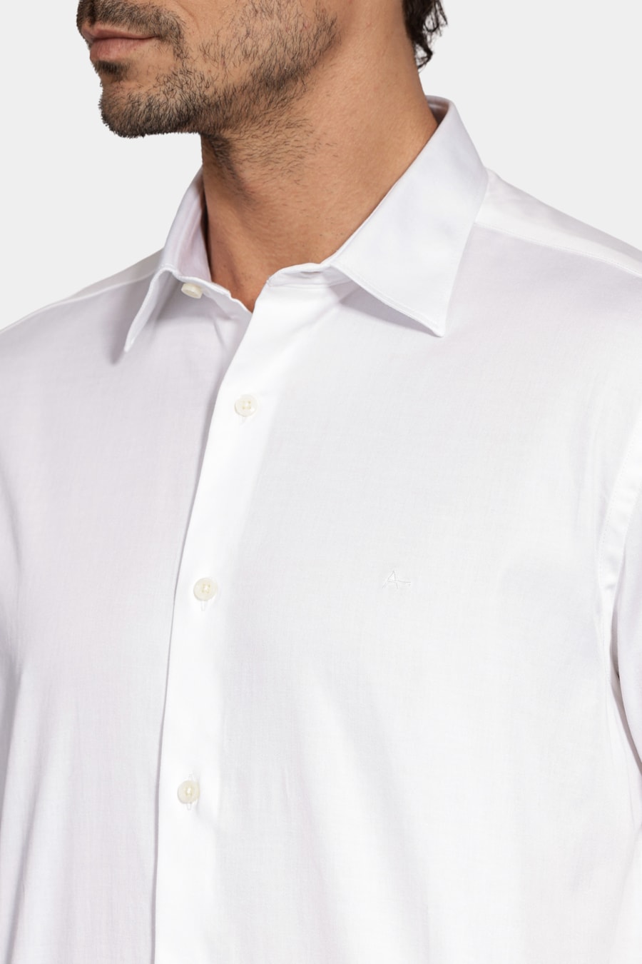 Camisa Manga Curta Slim Cetim Hudson Branco — foto 3 de 7